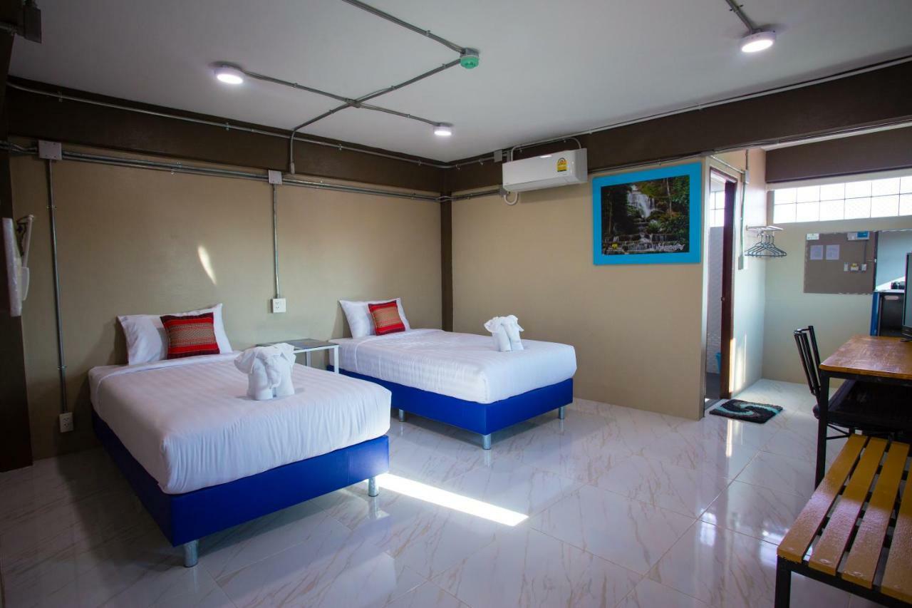 טאק Baan Chang Hotel & Coffee House מראה חיצוני תמונה