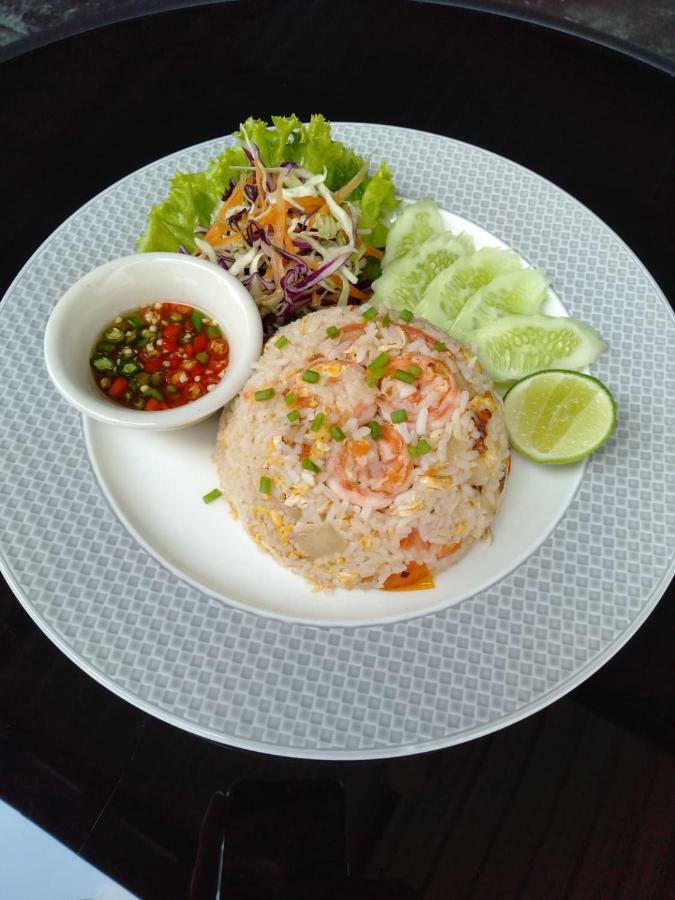 טאק Baan Chang Hotel & Coffee House מראה חיצוני תמונה